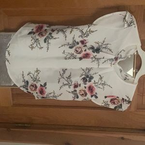 Floral blouse great for work or a night out